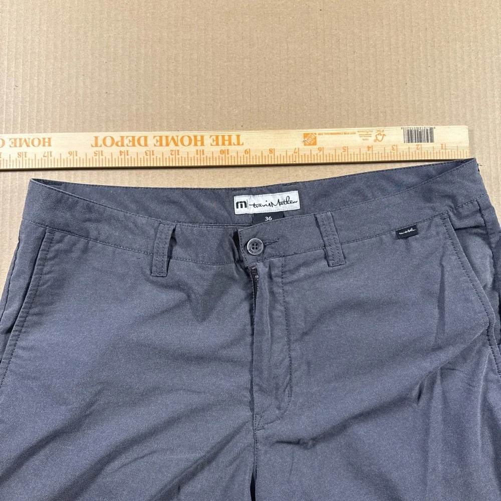 Travis Mathew~Stretch Golf Shorts~ Gray~Men's Size 36‎